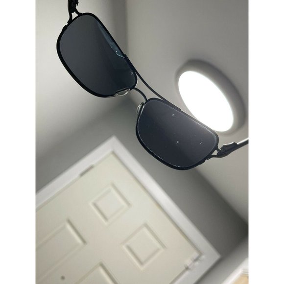 Oakley Conquest OO4101-04 Black Metal Polarized Light Scratches